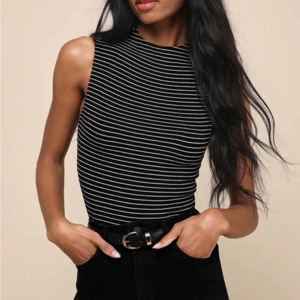 Irresistibly Chic Striped Black and White Top